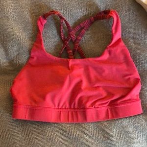 Lulemon size 4 sports bra